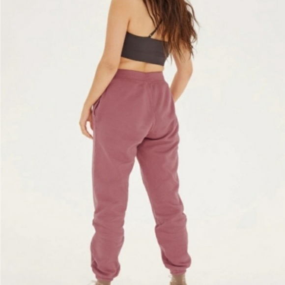 Girlfriend Collective Organic Cotton Mauve Joggers, size S - Picture 5 of 15